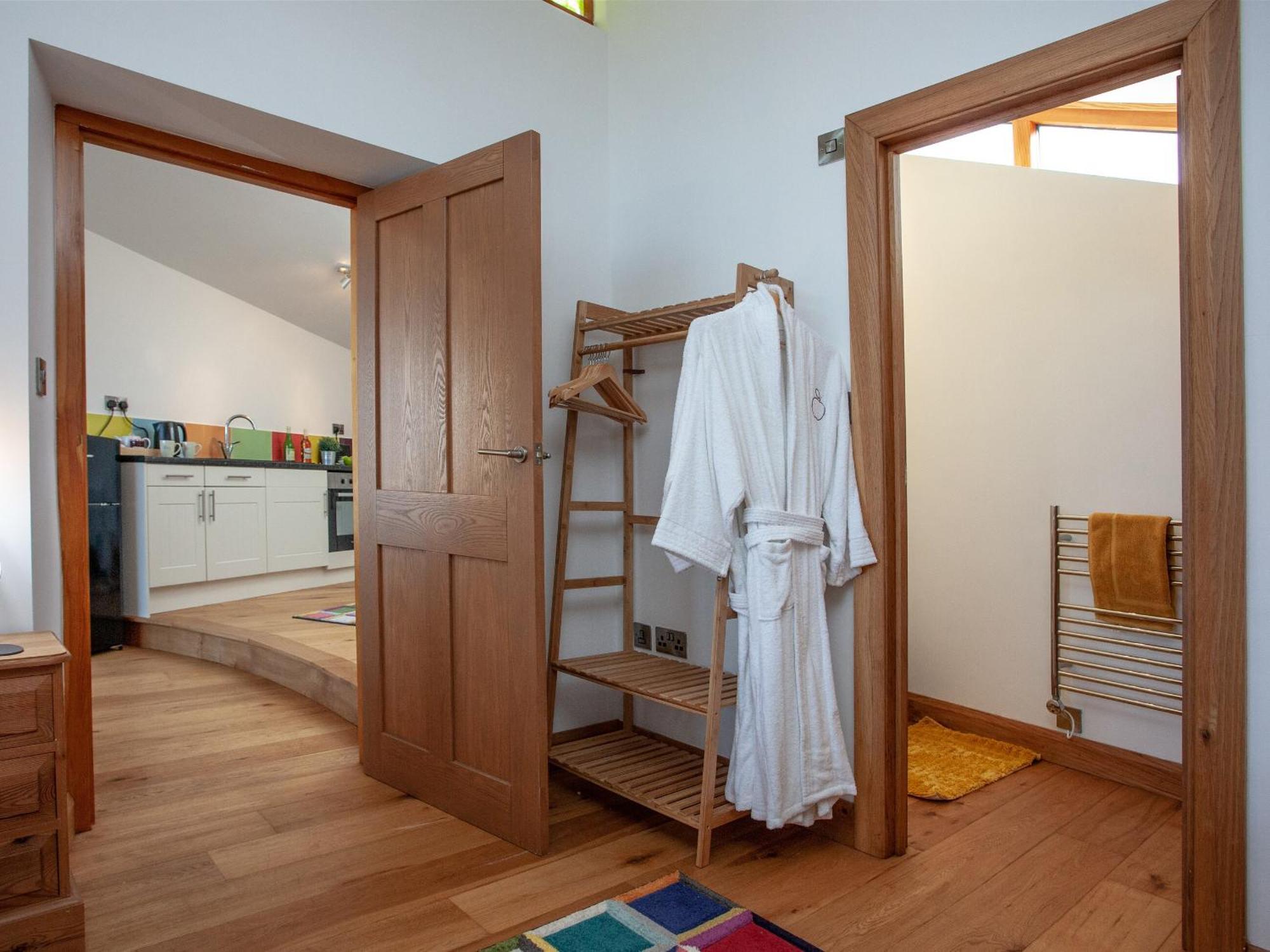 Вилла Old Orchard Barn - The Annexe Buckland St Mary Экстерьер фото